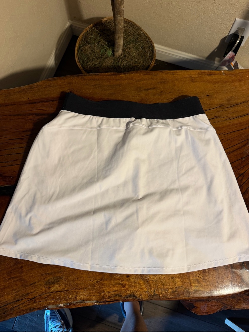 Fabletics White A-Line Skirt with Black Waistband